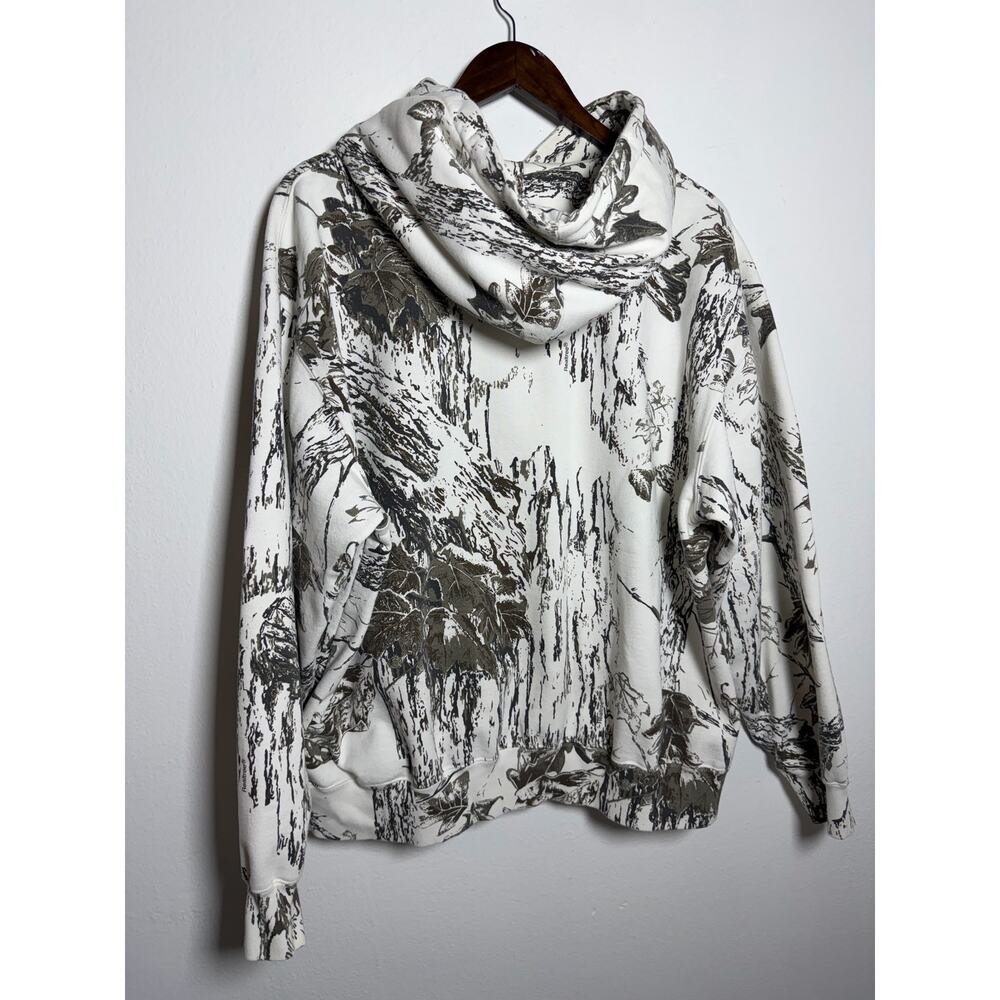 Supreme Small Box Snow Camo Hooded Sweatshirt - Picture 2 of 6